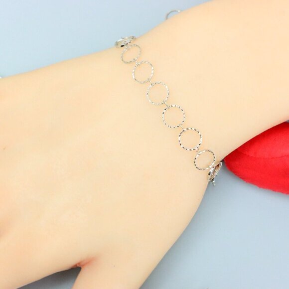 "Elegant & Trendy Bracelet, A Perfect Gift for Women, Thoughtful, EVCH1830 - Picture 8 of 10